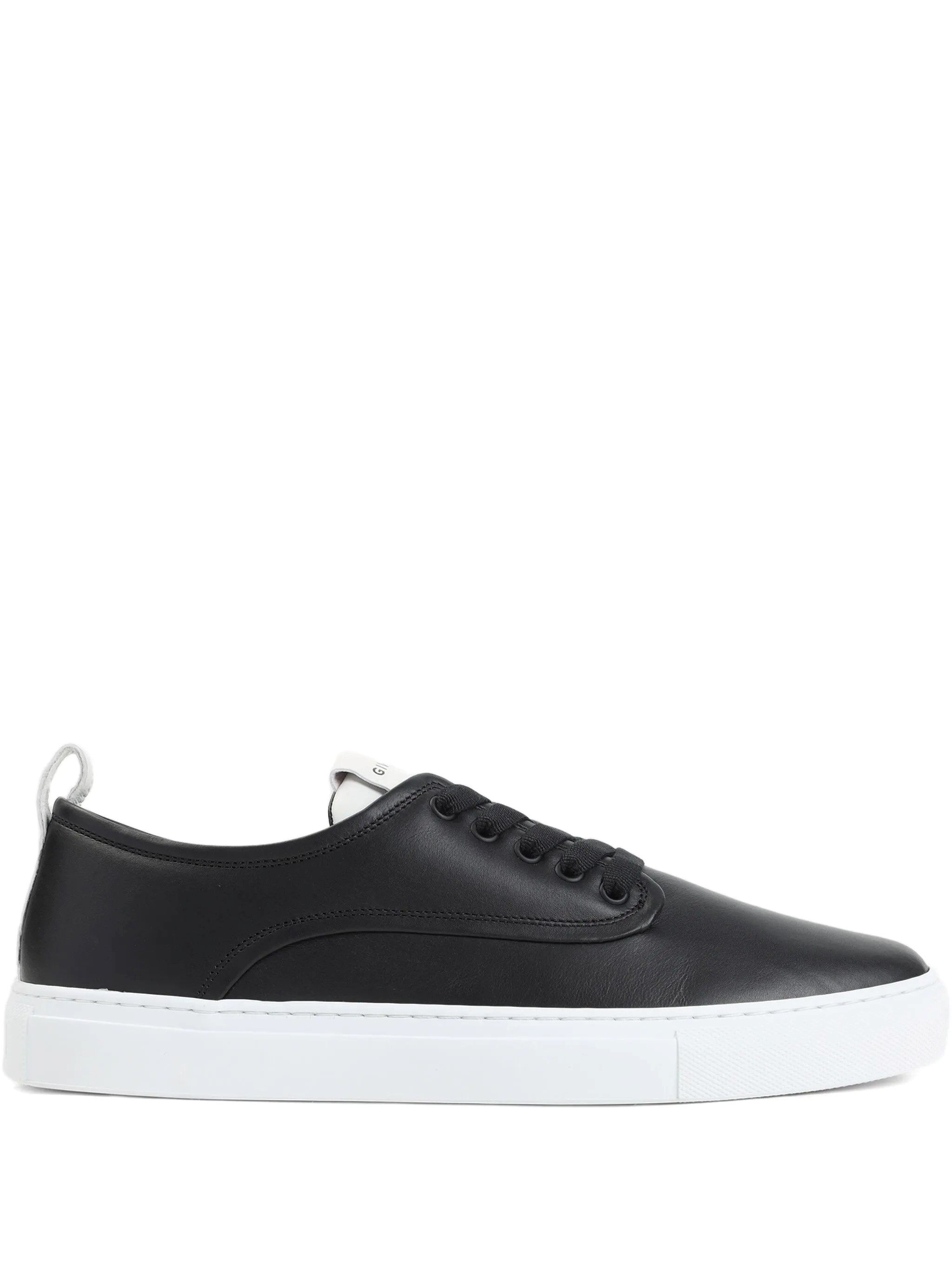 GIVENCHY New City Low Sneakers　GIVENCHY ニュー シティ ロー スニーカー GIVENCHY