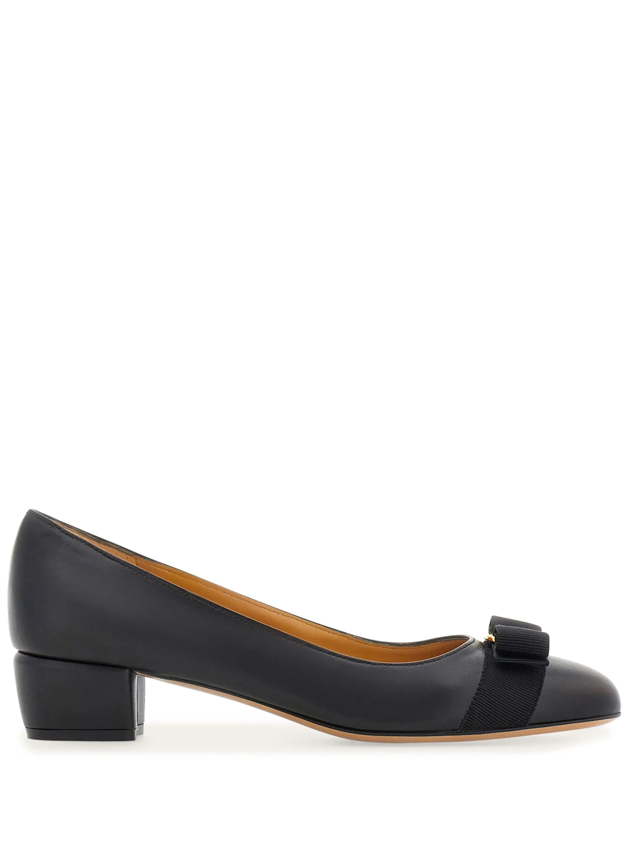 SALVATORE FERRAGAMO Vara Soft　SALVATORE FERRAGAMO ヴァラ ソフト SALVATORE