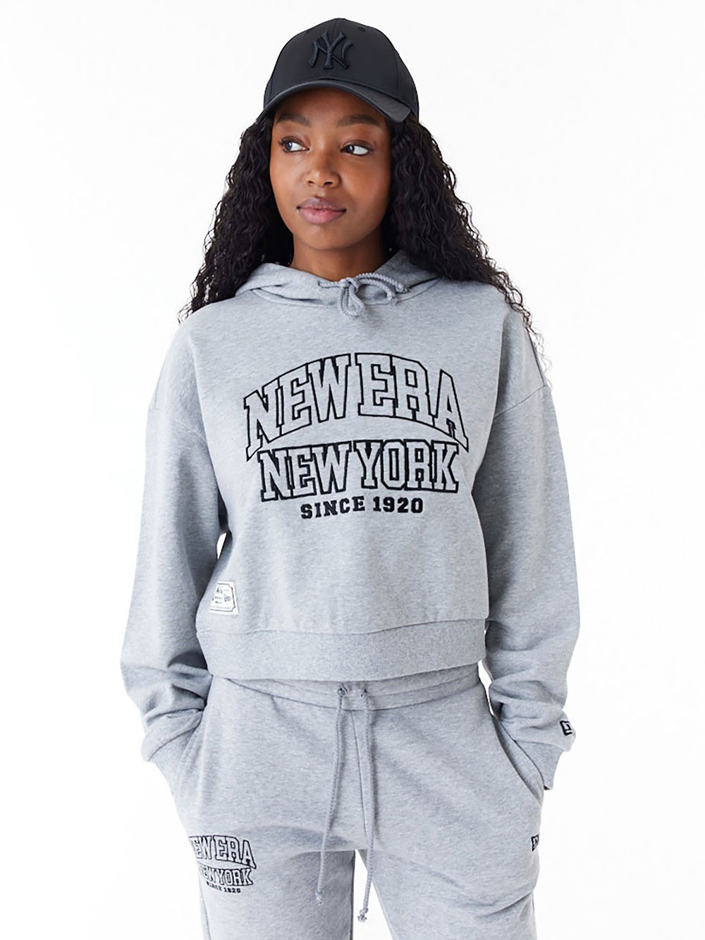 New Era Crop Arch Wordmark Sweatshirt In Gray